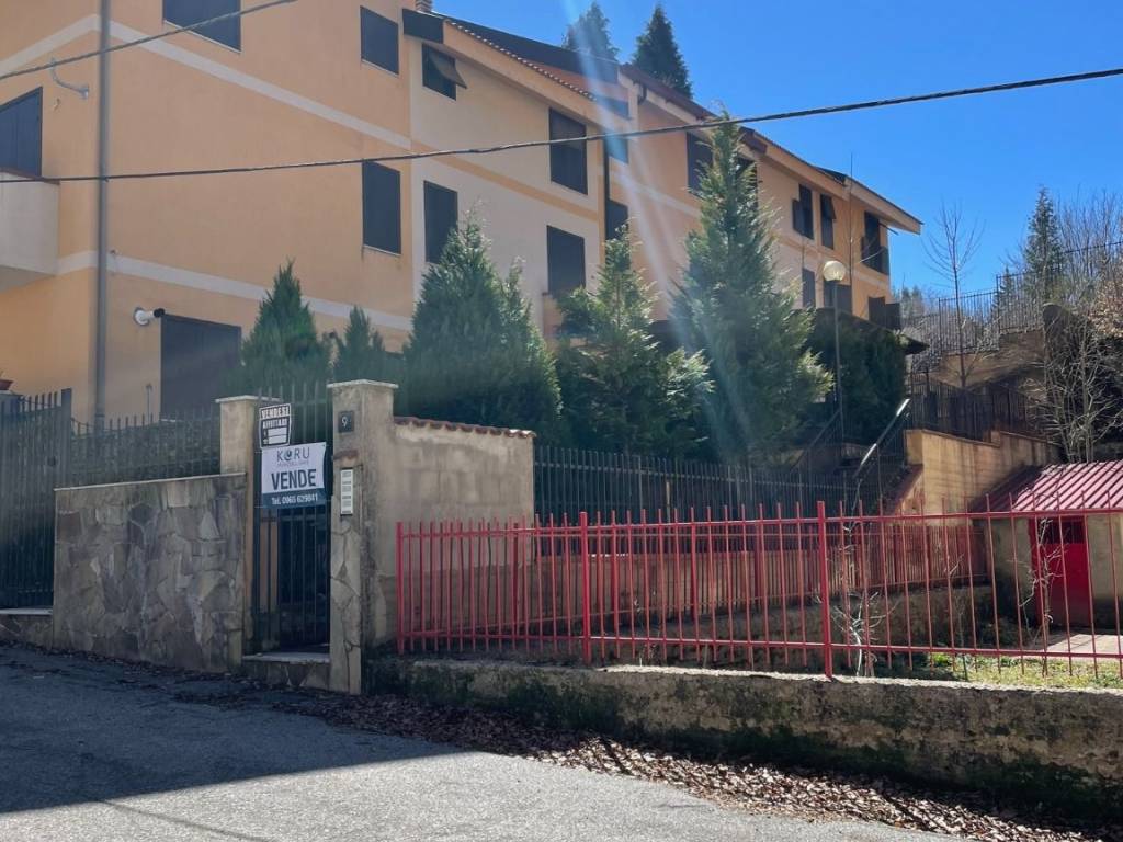 Villetta a schiera a Santo stefano in aspromonte in Via degli Abeti - Foto 4