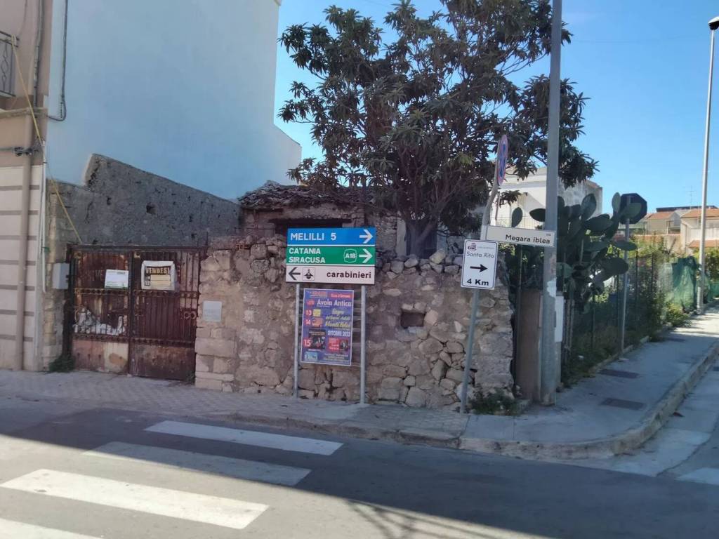Terreno a Priolo gargallo in Via Dell' Agro Priolese, 62 - Foto 2