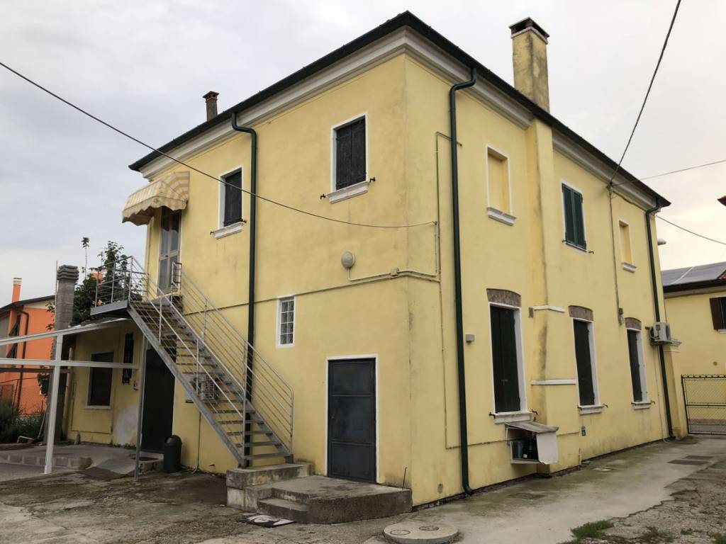 Immobile a Adria in Via BELLOMBRA Str. S. Giacomo, 00 - Foto 4