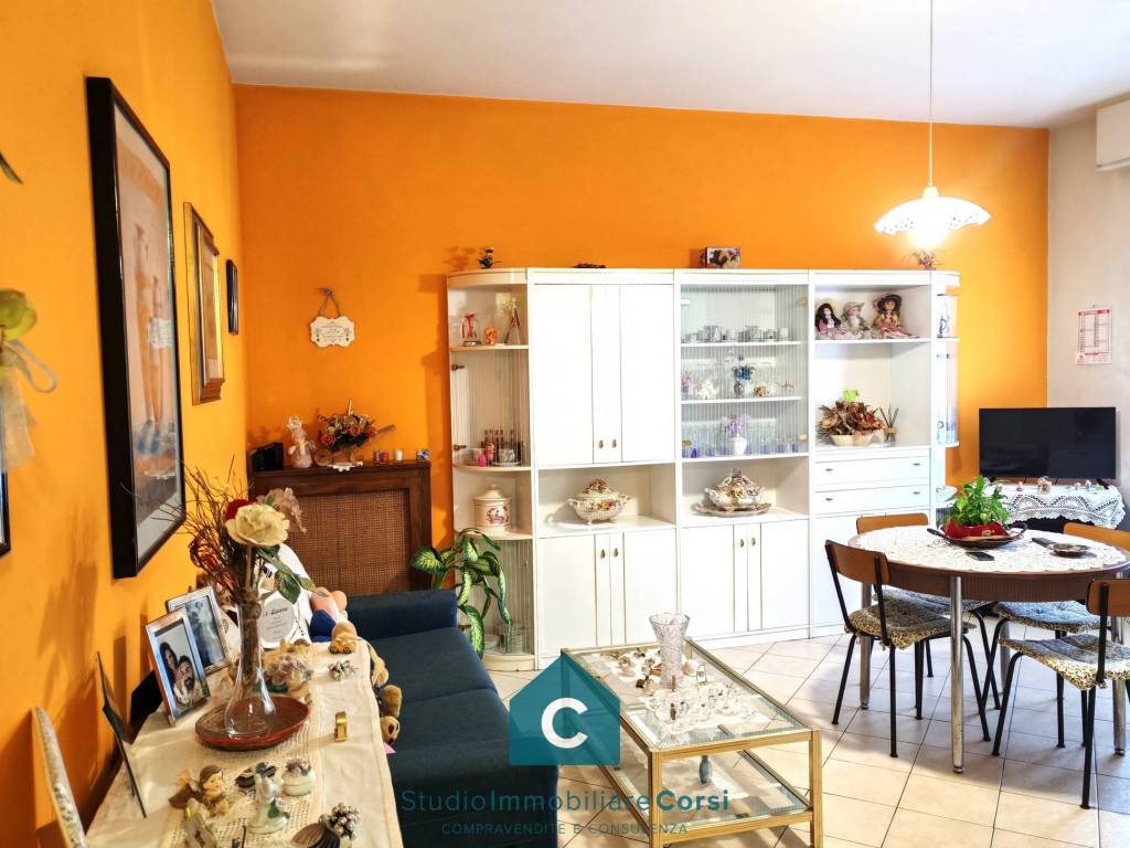 Appartamento a Prato in Via Metauro, 12 - Foto 2