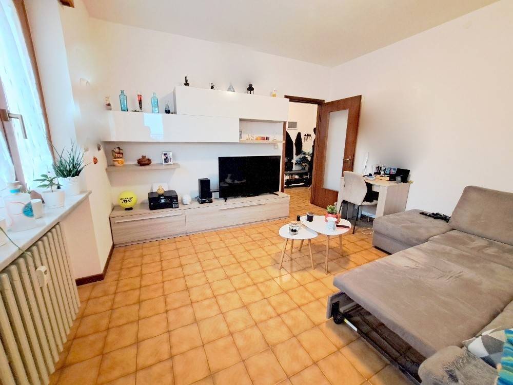 Appartamento a Santhià in Via Filippo Juvarra - Foto 2
