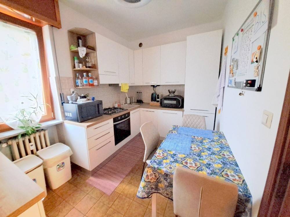 Appartamento a Santhià in Via Filippo Juvarra - Foto 3