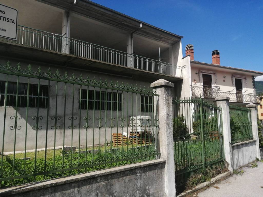 Appartamento a Garessio in Piazza Bava - Foto 4