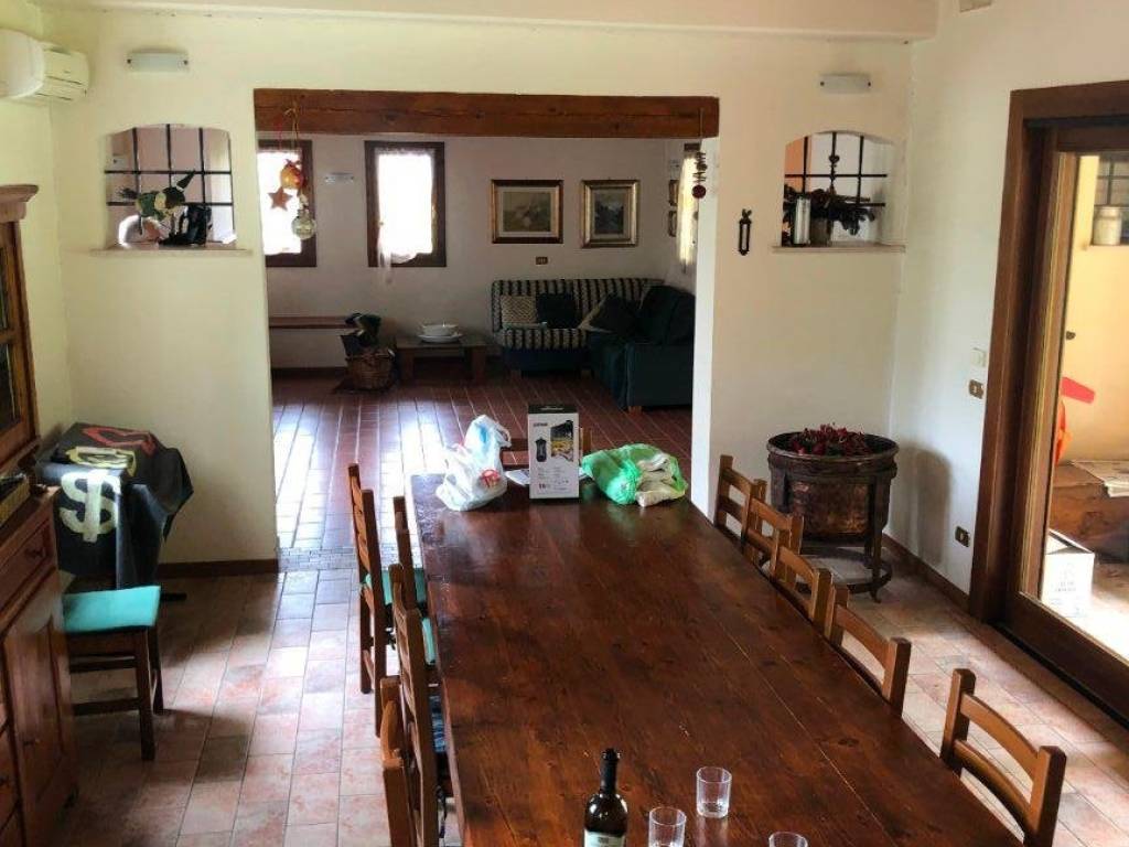 Rustico / casale a Refrontolo in Piazza Vittorio Emanuele - Foto 4