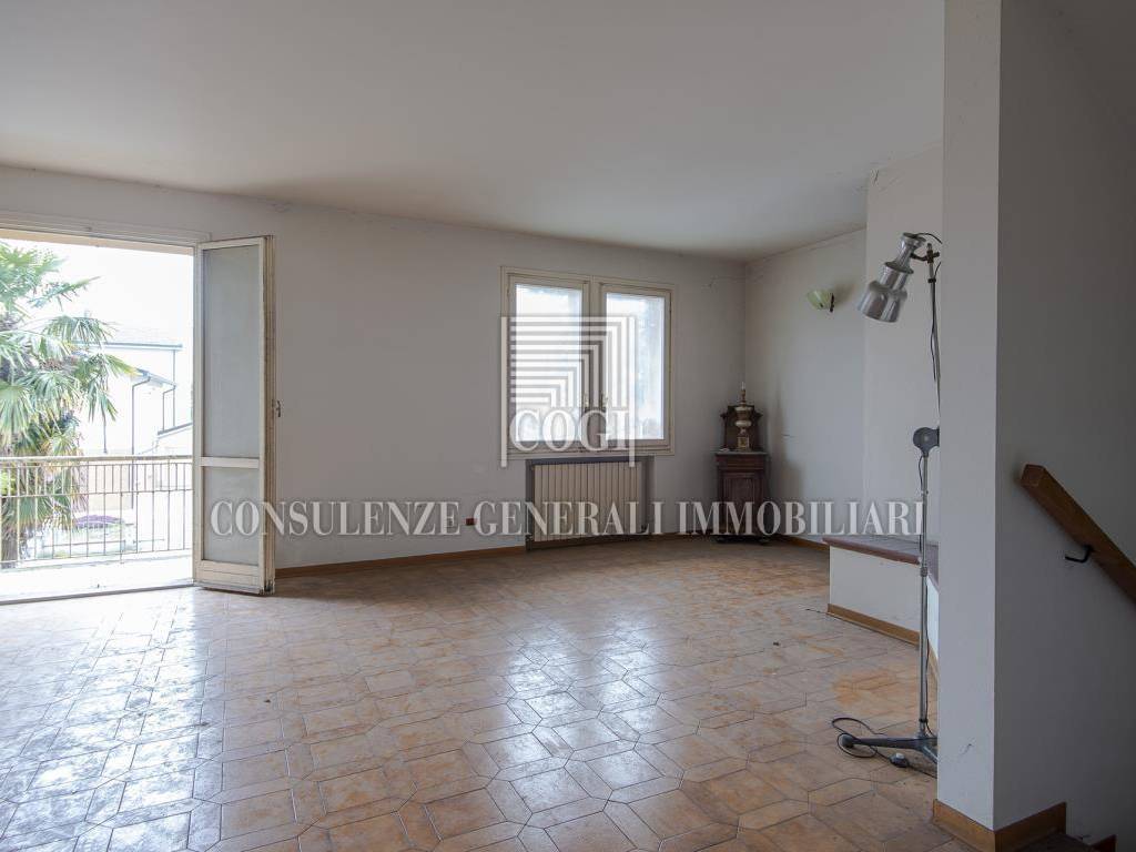 Casa indipendente a Massa lombarda in Via Dini e Salvalai, 53 - Foto 3