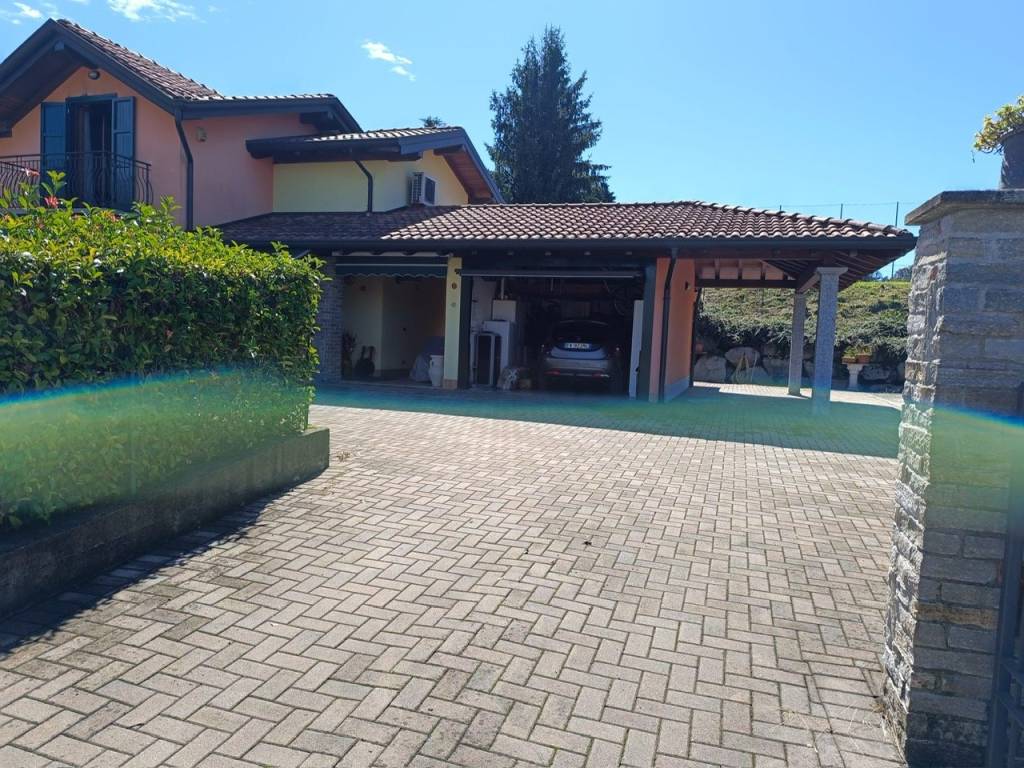 Villa a Gavirate in Viale Ticino - Foto 3