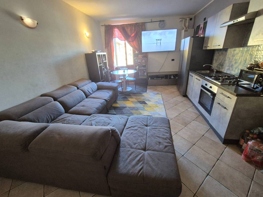 Appartamento a Castenedolo in Via Guglielmo Oberdan - Foto 2