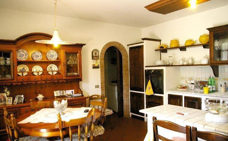 Casa indipendente a Forte dei marmi in Via Francesco Carrara - Foto 3