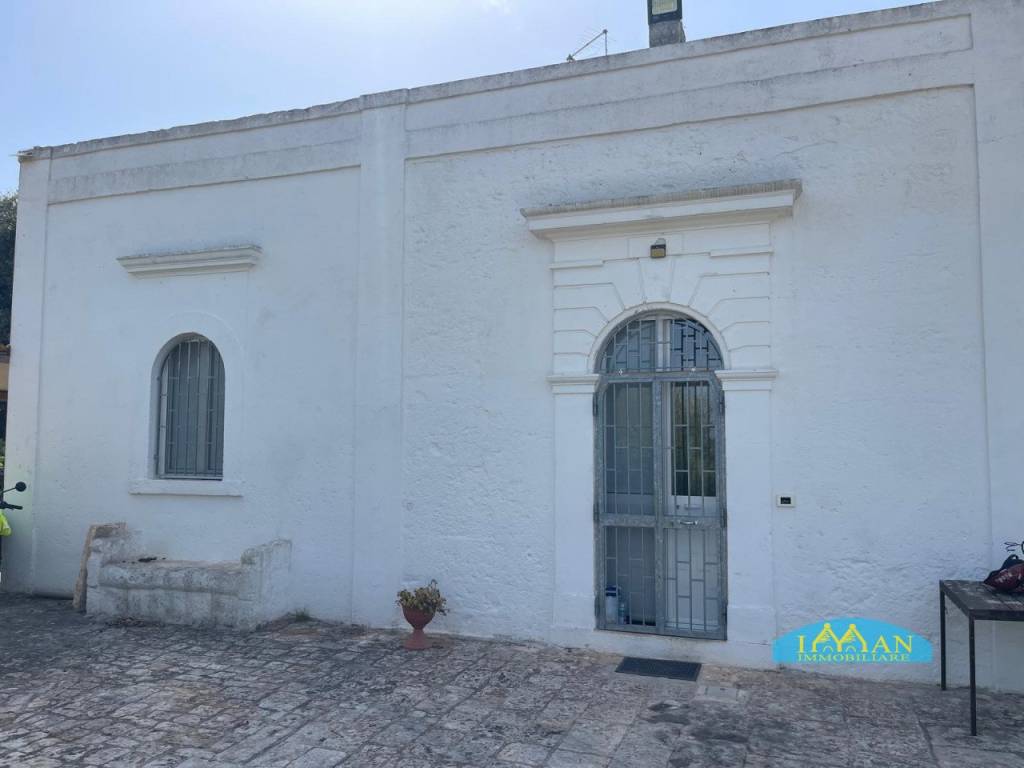 Rustico / casale a Ceglie messapica in Contrada Montevecchio - Foto 2