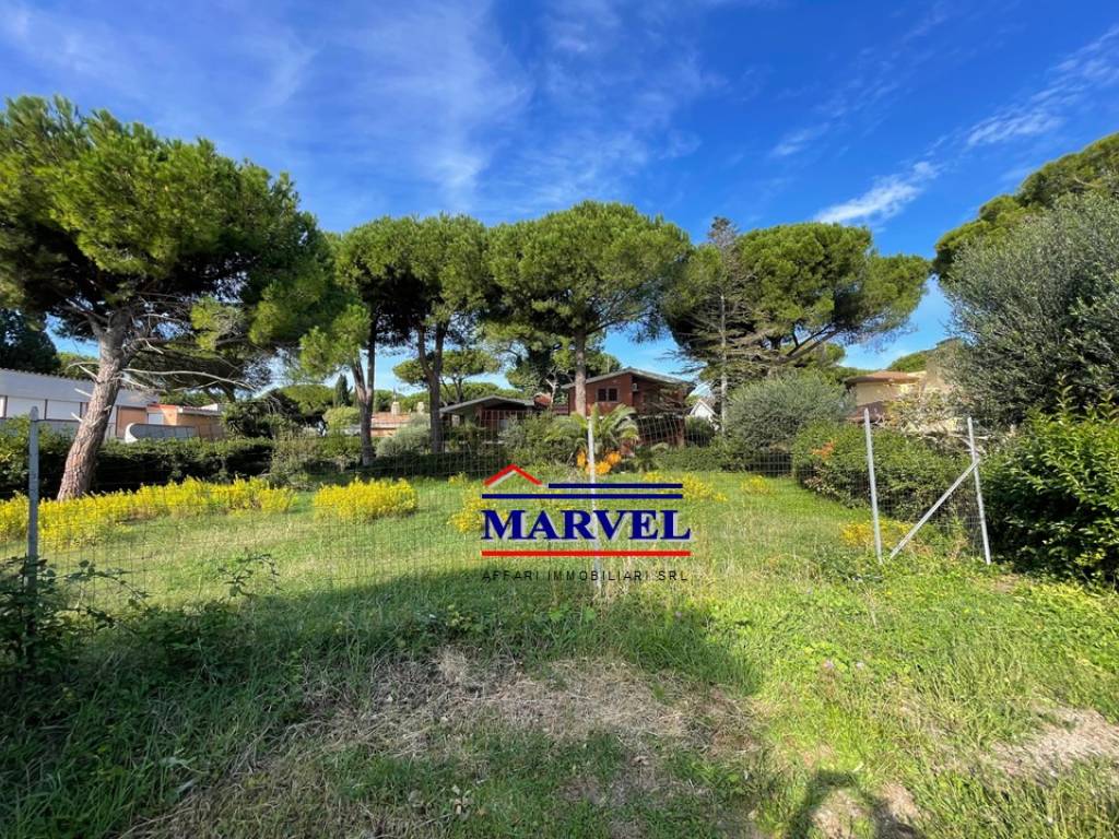 Terreno a Tarquinia in Via degli Alvhetna - Foto 2