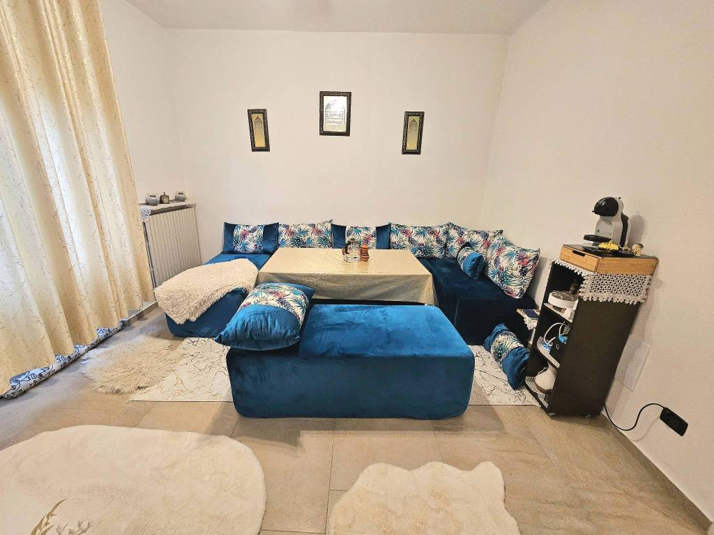 Appartamento a Laveno-mombello in Via Professor Monteggia, 2 - Foto 4