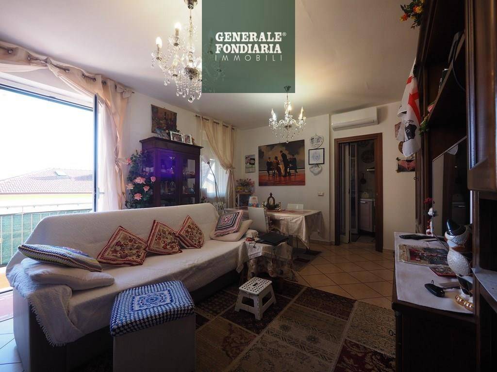 Appartamento a Follo in Via Brigate Partigiane, 237 - Foto 2