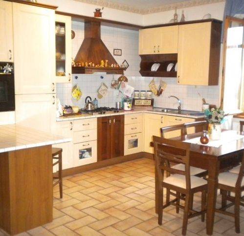 Appartamento a Belforte del chienti in Via Camillo Benso Conte Di Cavour 27 - Foto 2