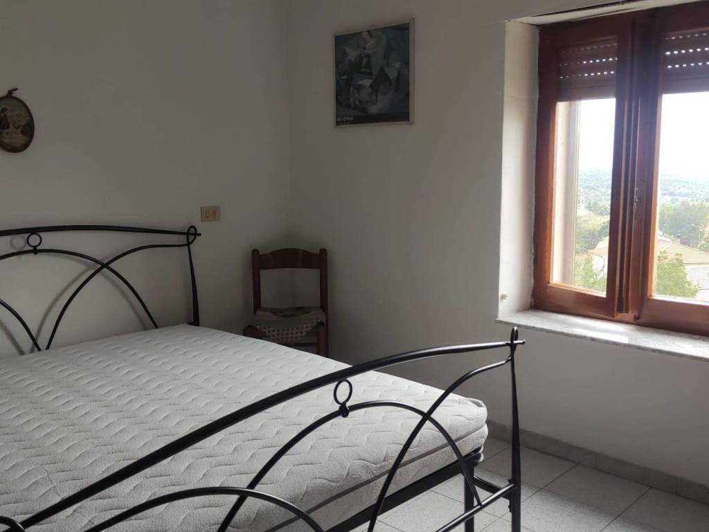 Appartamento a Castell'azzara in Via Balilla - Foto 2
