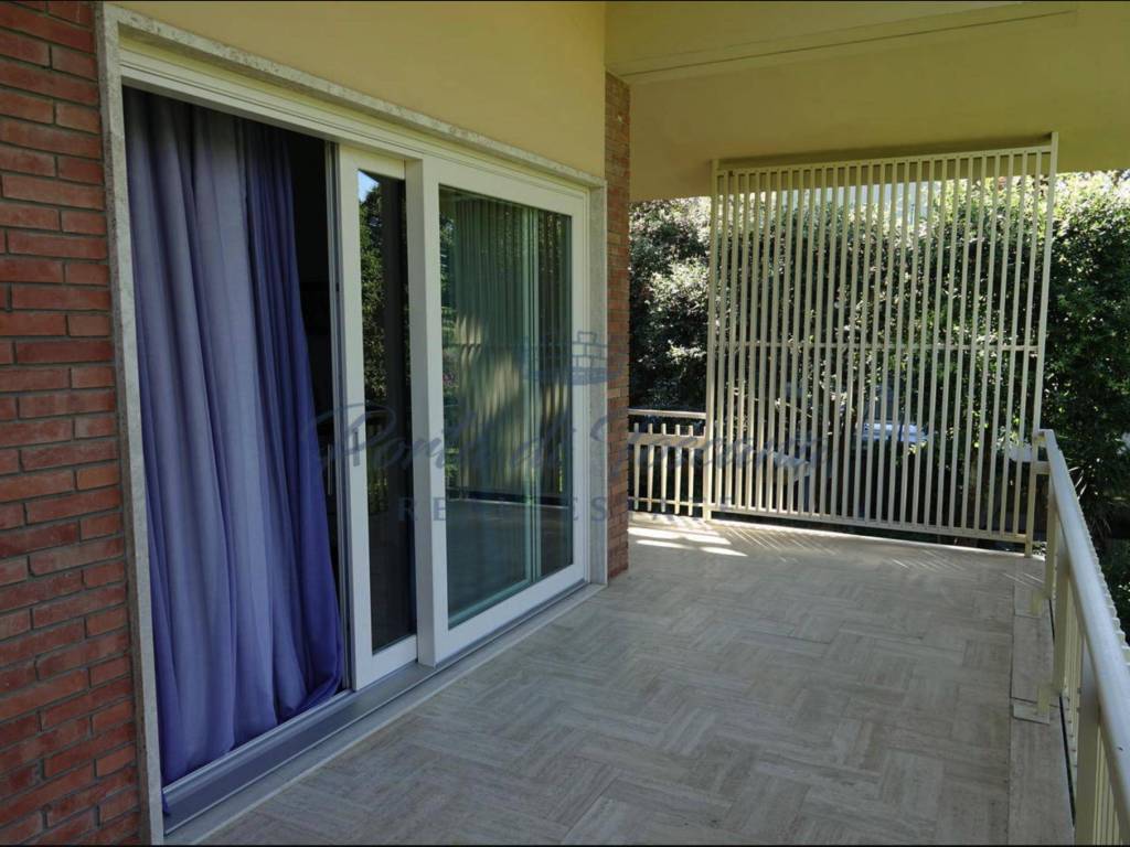 Villa a Pietrasanta in Via Cristoforo Colombo, 35 - Foto 5