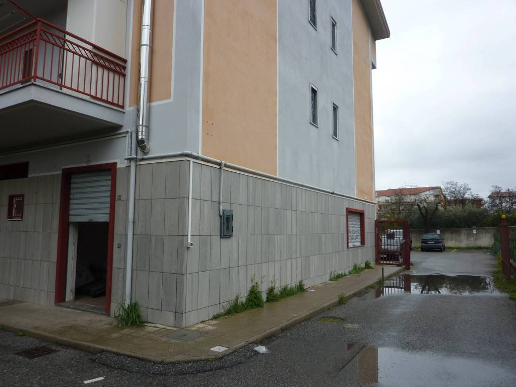 Immobile a Corigliano-rossano in SS106 - Foto 3