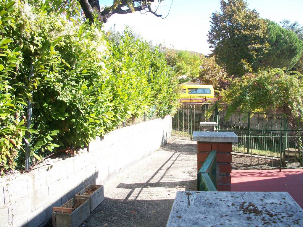 Casa indipendente a Monteleone sabino in Via Trebula Mutuesca - Foto 5