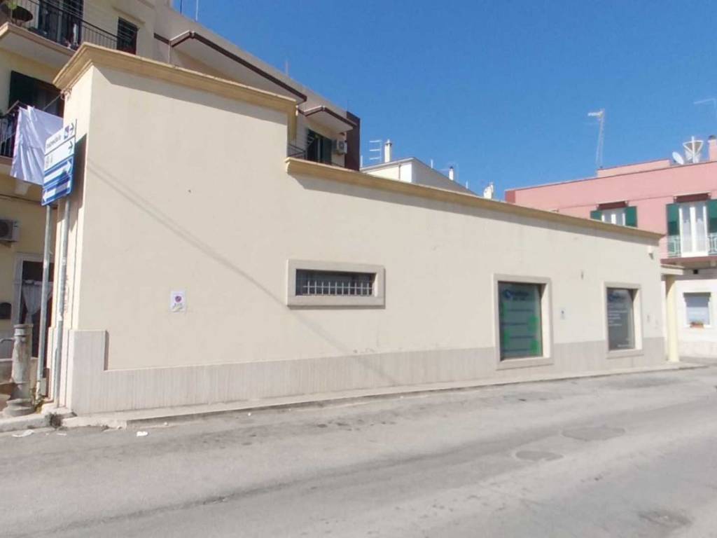 Immobile a Fasano in Via Contardo Ferrini, 7 - Foto 3