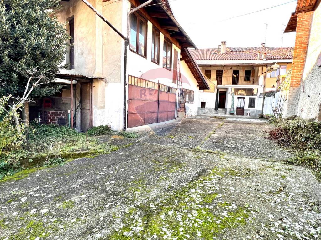 Villetta a schiera a Salussola in Piazza Vittorio Emanuele, 1 - Foto 2