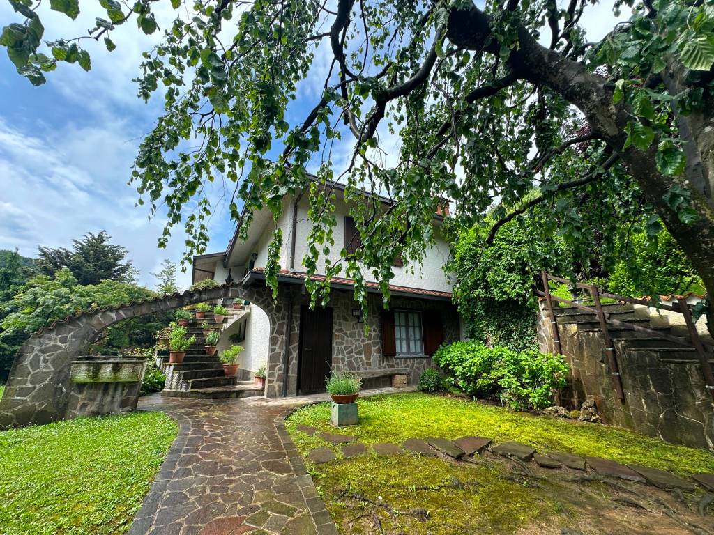 Villa a Palazzago in Via al Borghetto - Foto 3