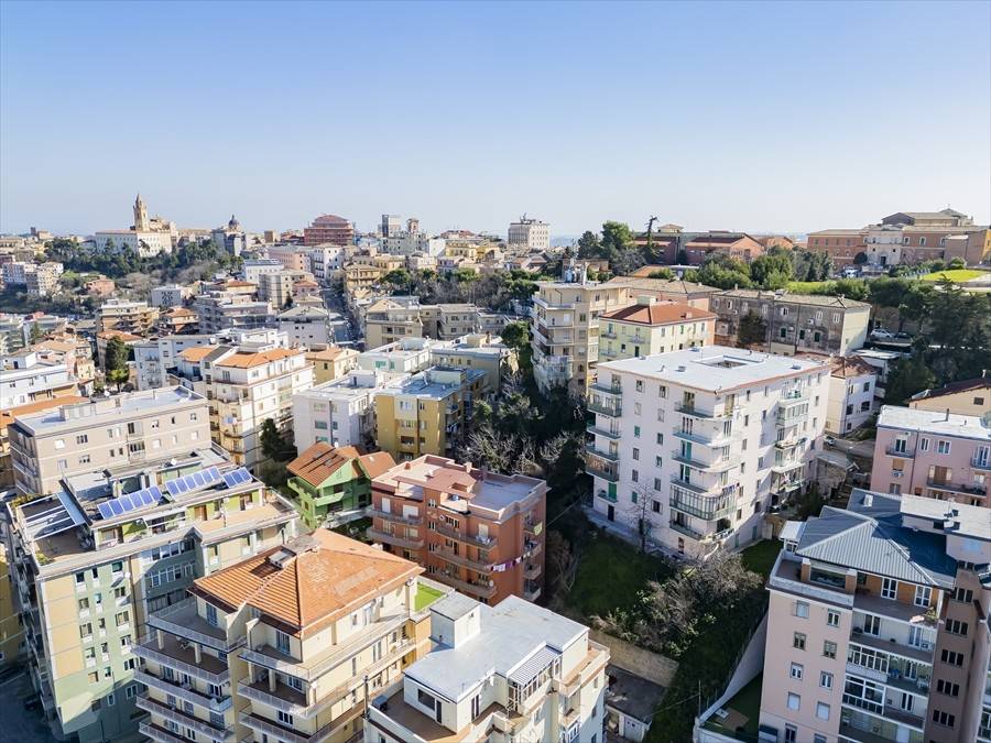 Appartamento a Chieti in Via Simone da Chieti - Foto 4