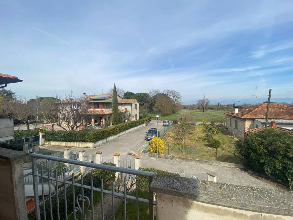 Appartamento a Castiglione del lago in Via Soccorso - Foto 3