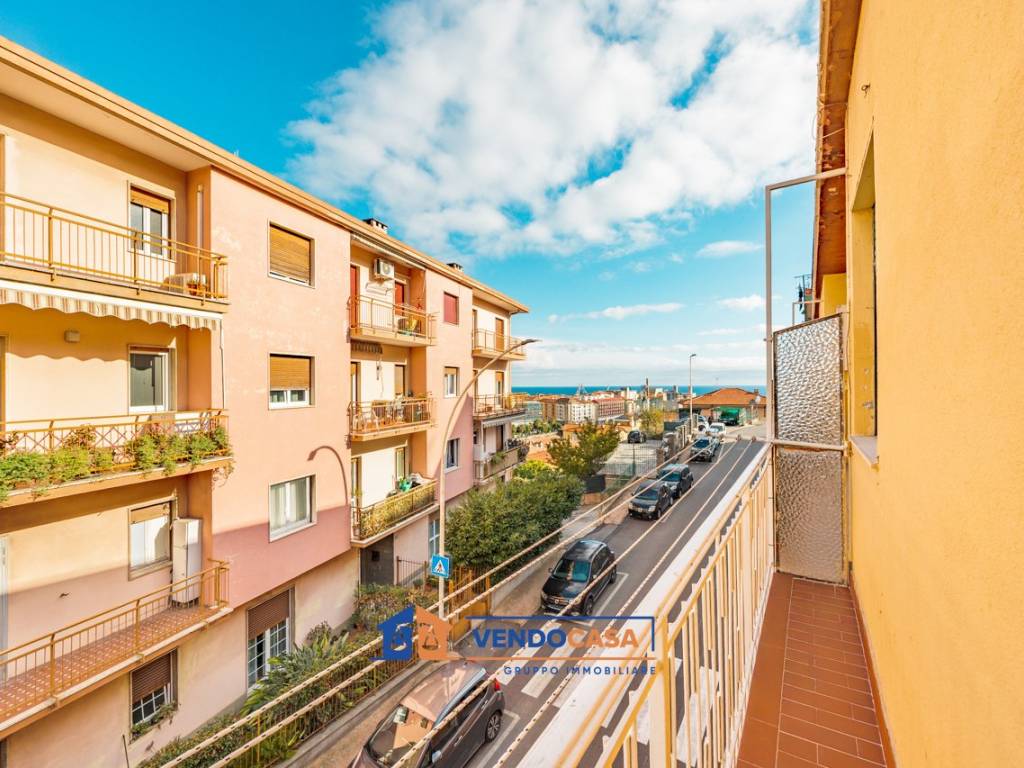 Appartamento a Imperia in Via Sant'Agata, 74 - Foto 3