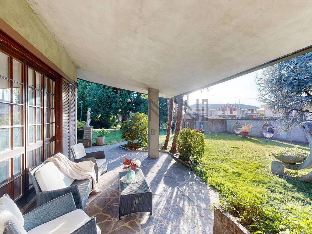 Villa a Locate varesino in Via Gran Sasso - Foto 5