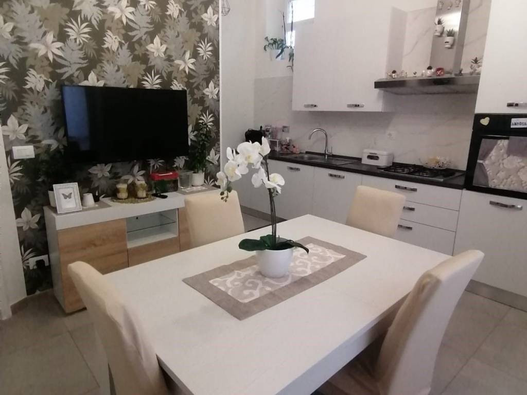 Appartamento a Venaria reale in Via Palestro, 23 - Foto 3