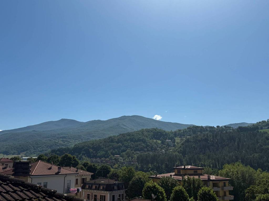 Appartamento a Borgo val di taro in Via Montegrappa - Foto 4