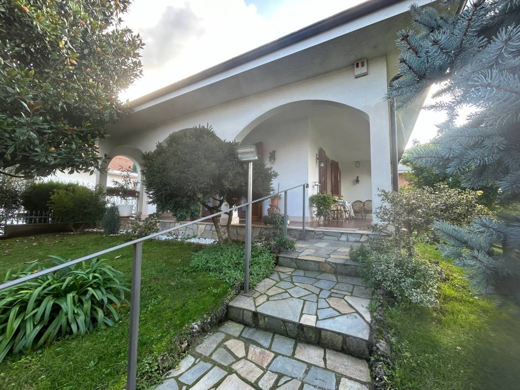Villa a Alessandria - Foto 3