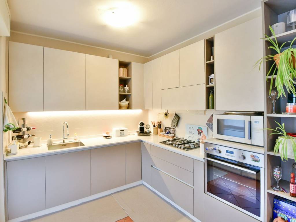 Appartamento a Cantù in Via Bersagliere - Foto 3