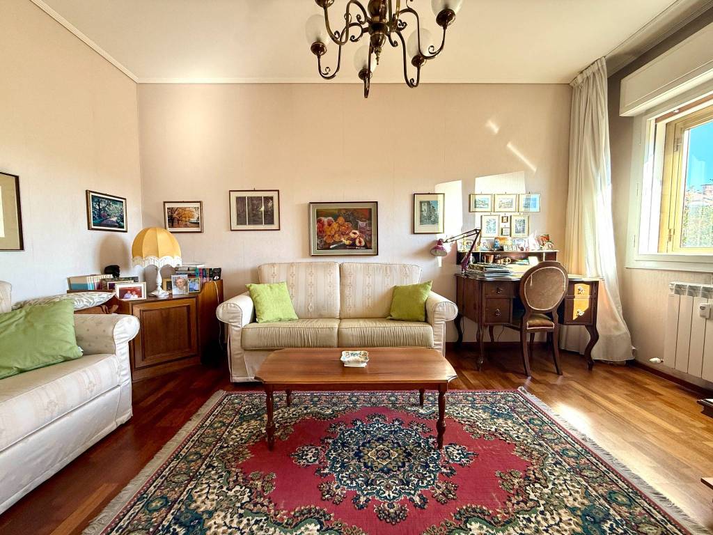 Appartamento a Trieste in Via dei Vigneti - Foto 2