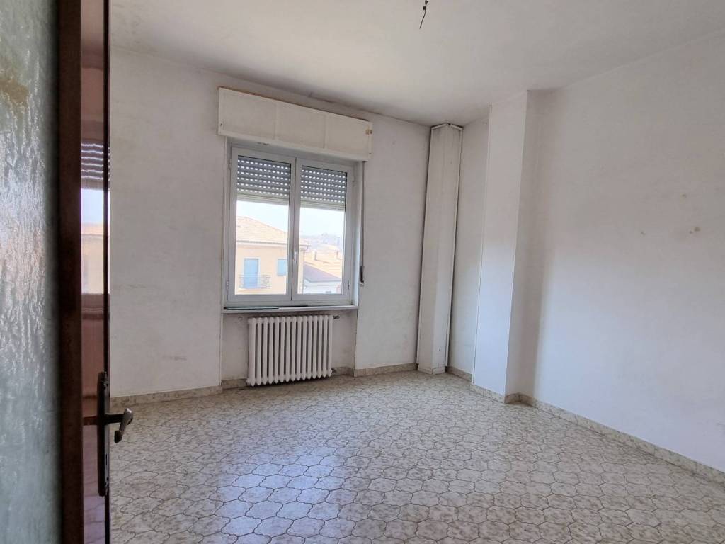 Appartamento a Mombercelli in Piazza Unione Europea - Foto 3