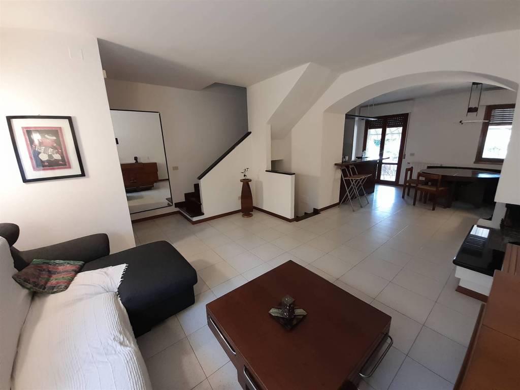 Casa indipendente a Luni - Foto 2