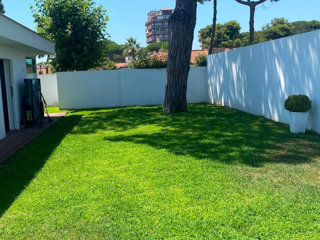 Villa a San felice circeo in Via Terracina - Foto 2
