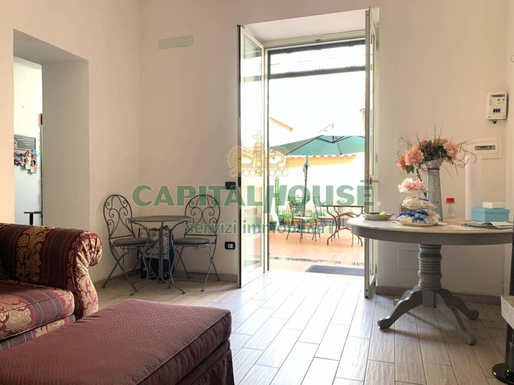 Casa indipendente a Santa maria capua vetere in Via Gaetano Saraceni - Foto 2