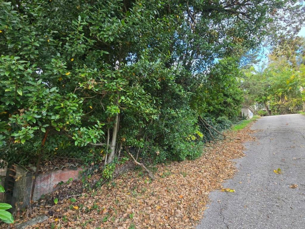 Terreno a Perugia in Strada di San Marino - Foto 4