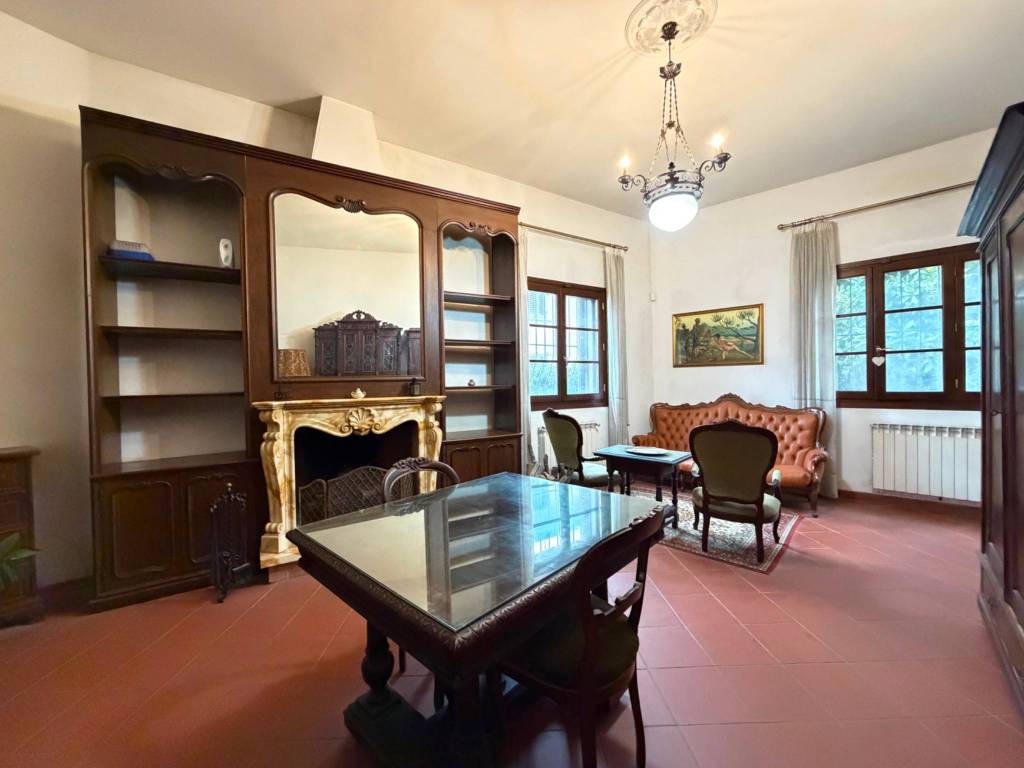 Villa a Campi bisenzio in Via Pistoiese, 601 - Foto 3