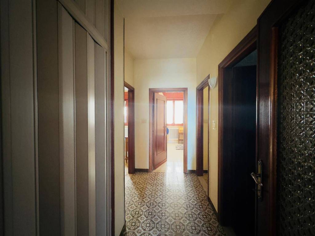 Appartamento a Grottaminarda in VIA PIETRANTONIO PERILLO, 18 - Foto 4