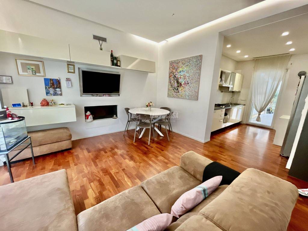 Casa indipendente a Pescara in Via Melchiorre Delfico - Foto 4