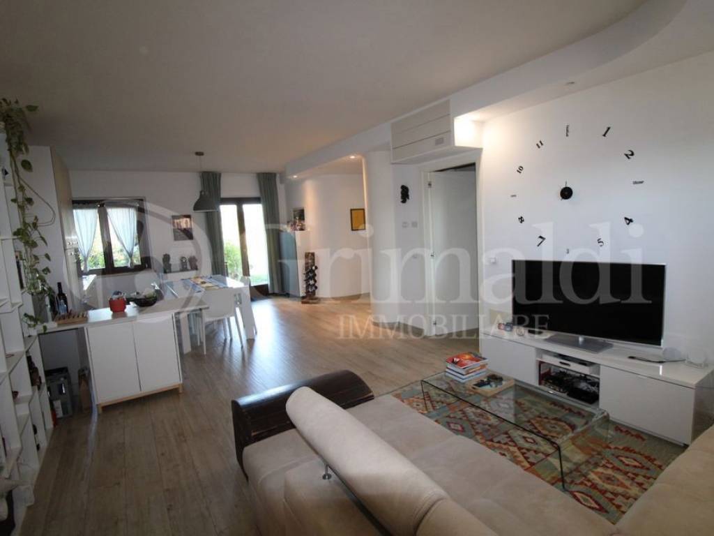Appartamento a Jesi in VIA RONCAGLIA , 0 - Foto 5