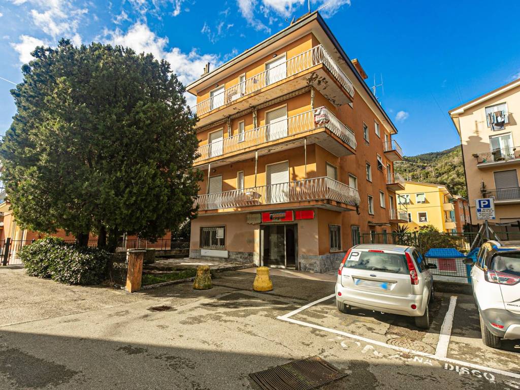 Loft / open space a Deiva marina in Piazza Carniglia - Foto 3