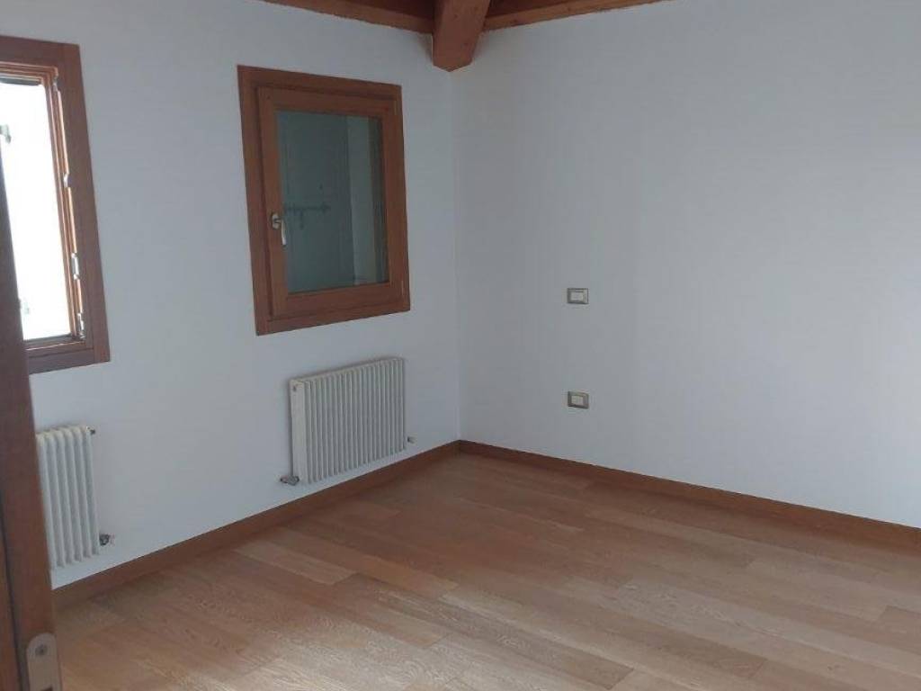 Villa a Altivole in Via Giuseppe Corazzin - Foto 5