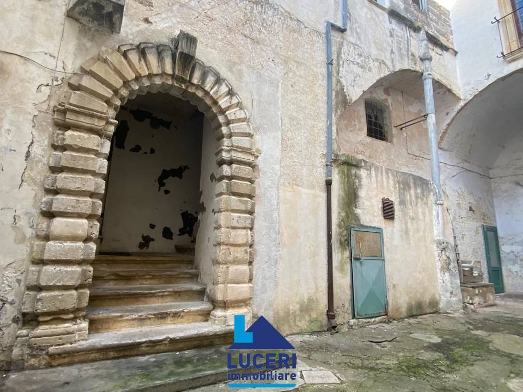 Palazzo / stabile a Galatina in Via Camillo Benso di Cavour - Foto 5