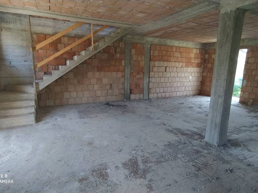 Villa a Ceccano in Via Marano, 339 - Foto 3