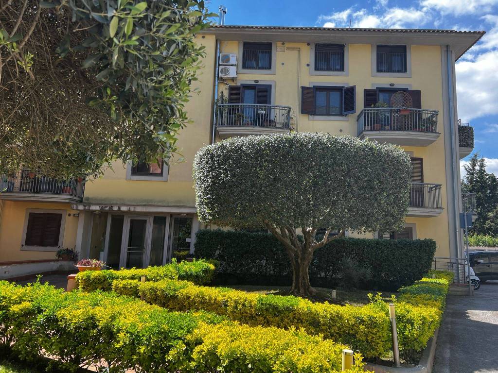 Appartamento a Salerno in Via degli Etruschi - Foto 2