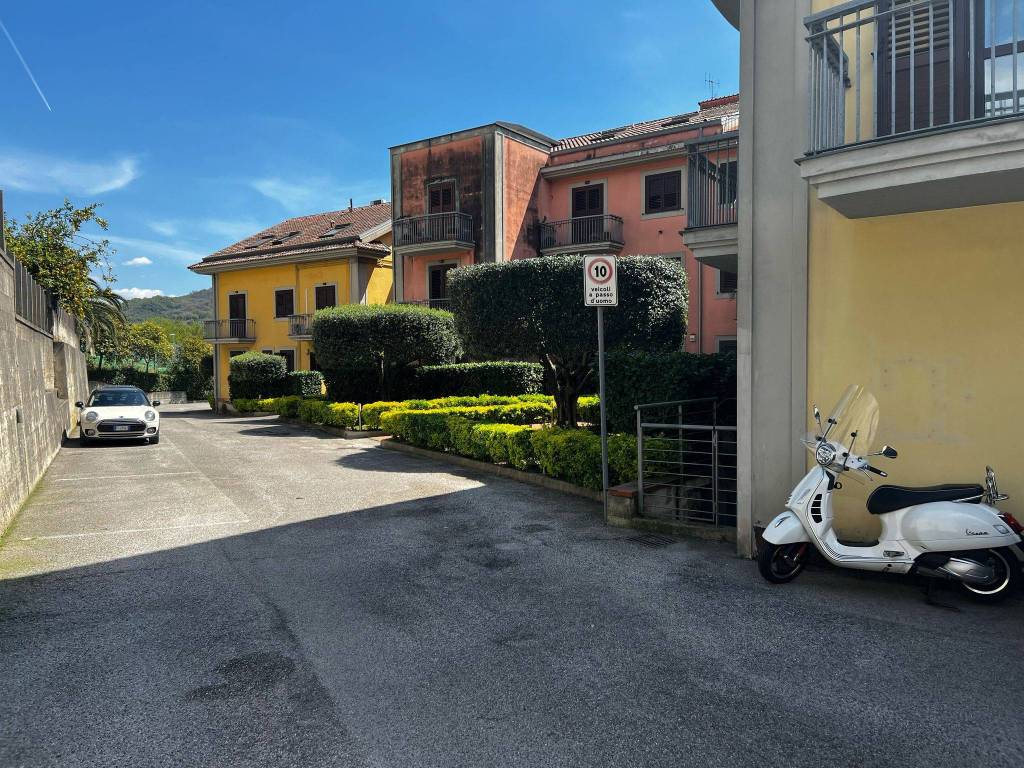 Appartamento a Salerno in Via degli Etruschi - Foto 3