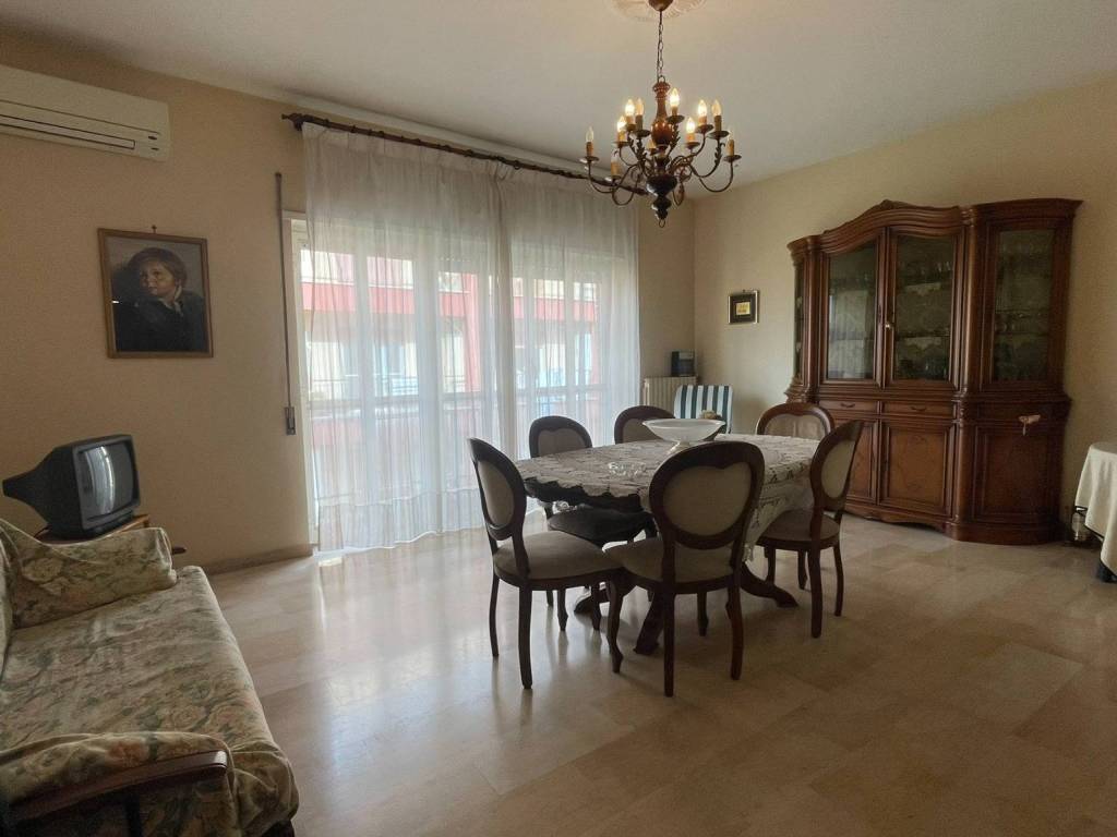 Appartamento a Terracina in Via Gregorio Antonelli - Foto 2