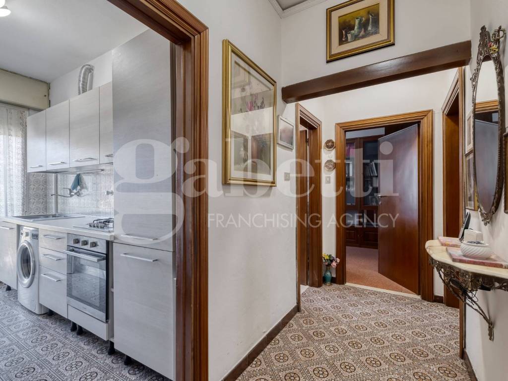 Appartamento a Bologna in Via Isabella Andreini, 14 - Foto 2